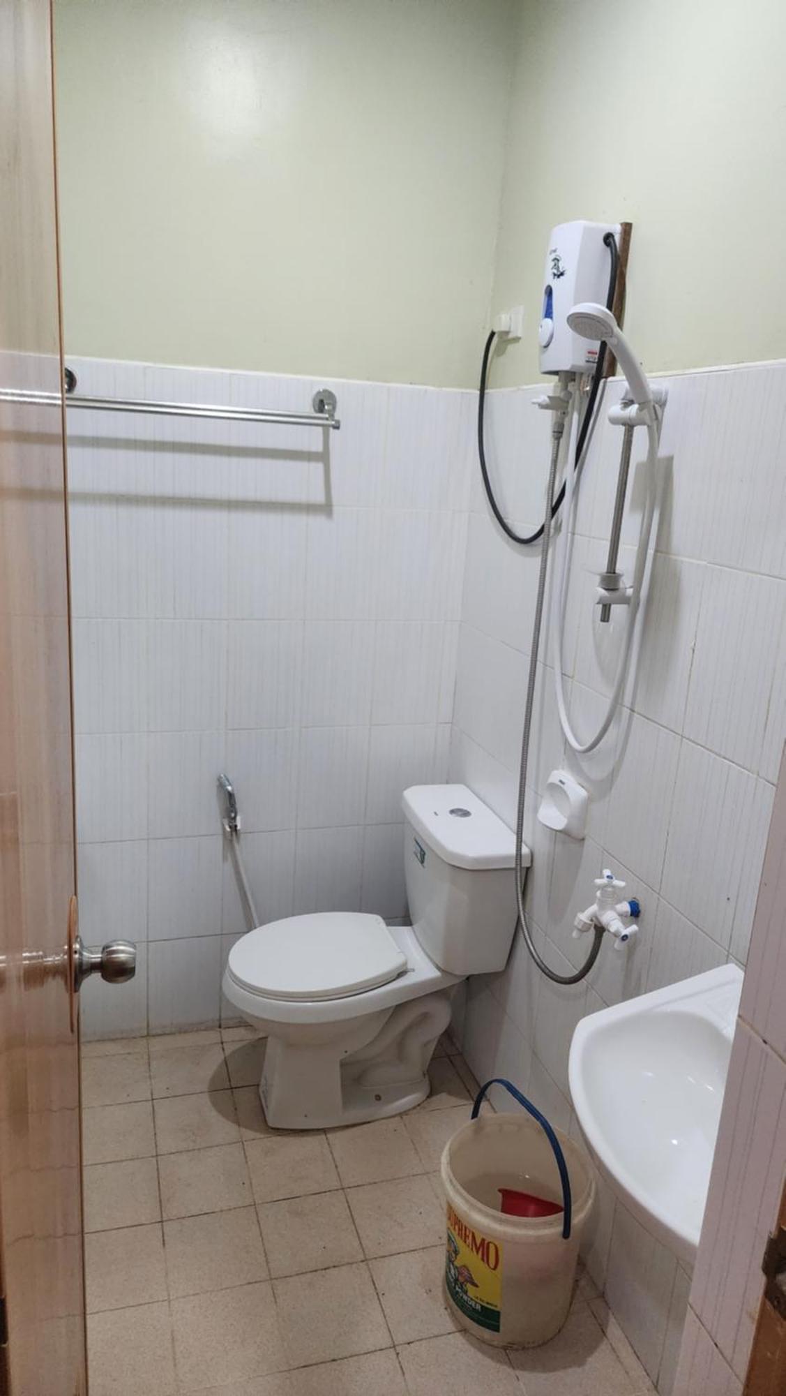 בוסואנגה Screaming Gecko Hostel מראה חיצוני תמונה