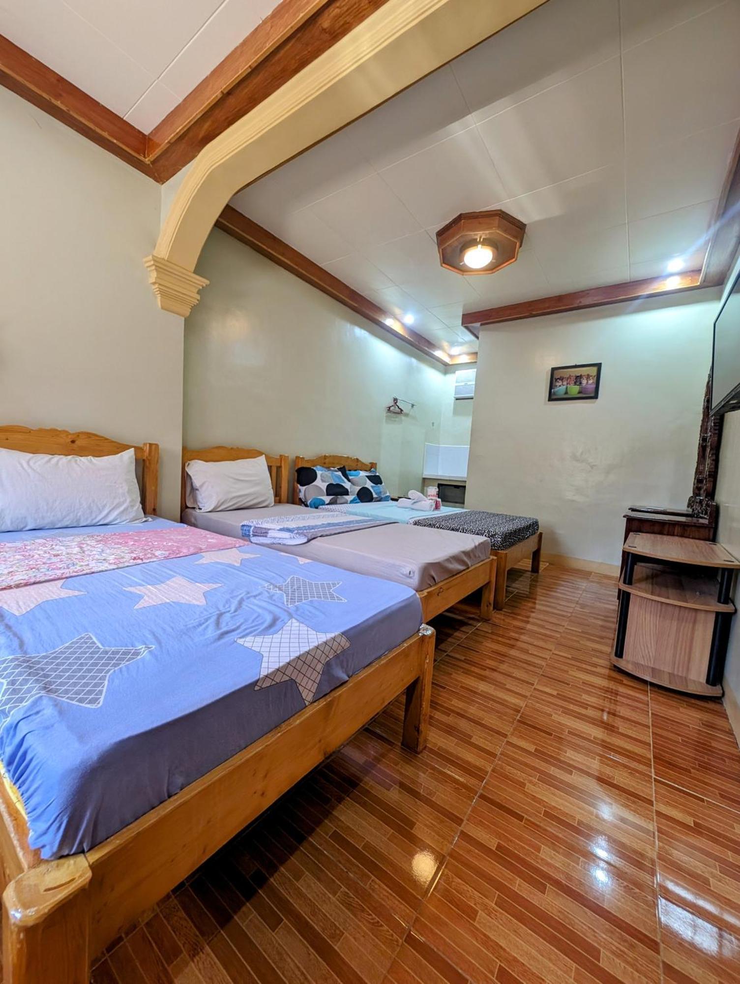 בוסואנגה Screaming Gecko Hostel מראה חיצוני תמונה